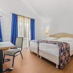 Resort Sibenik Kemping Szybenik