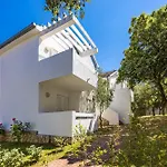 Resort Sibenik Kemping *