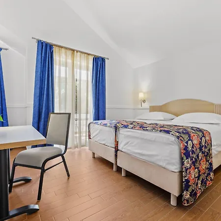 Resort Sibenik Κάμπινγκ Σίμπενικ