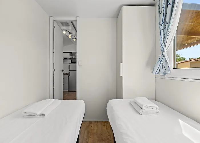 Resort Sibenik Parque de Campismo *