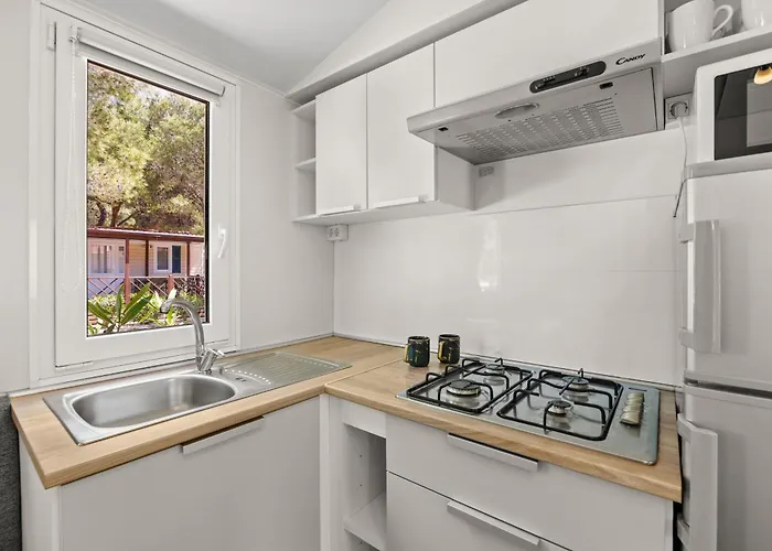 Resort Sibenik Parque de Campismo *